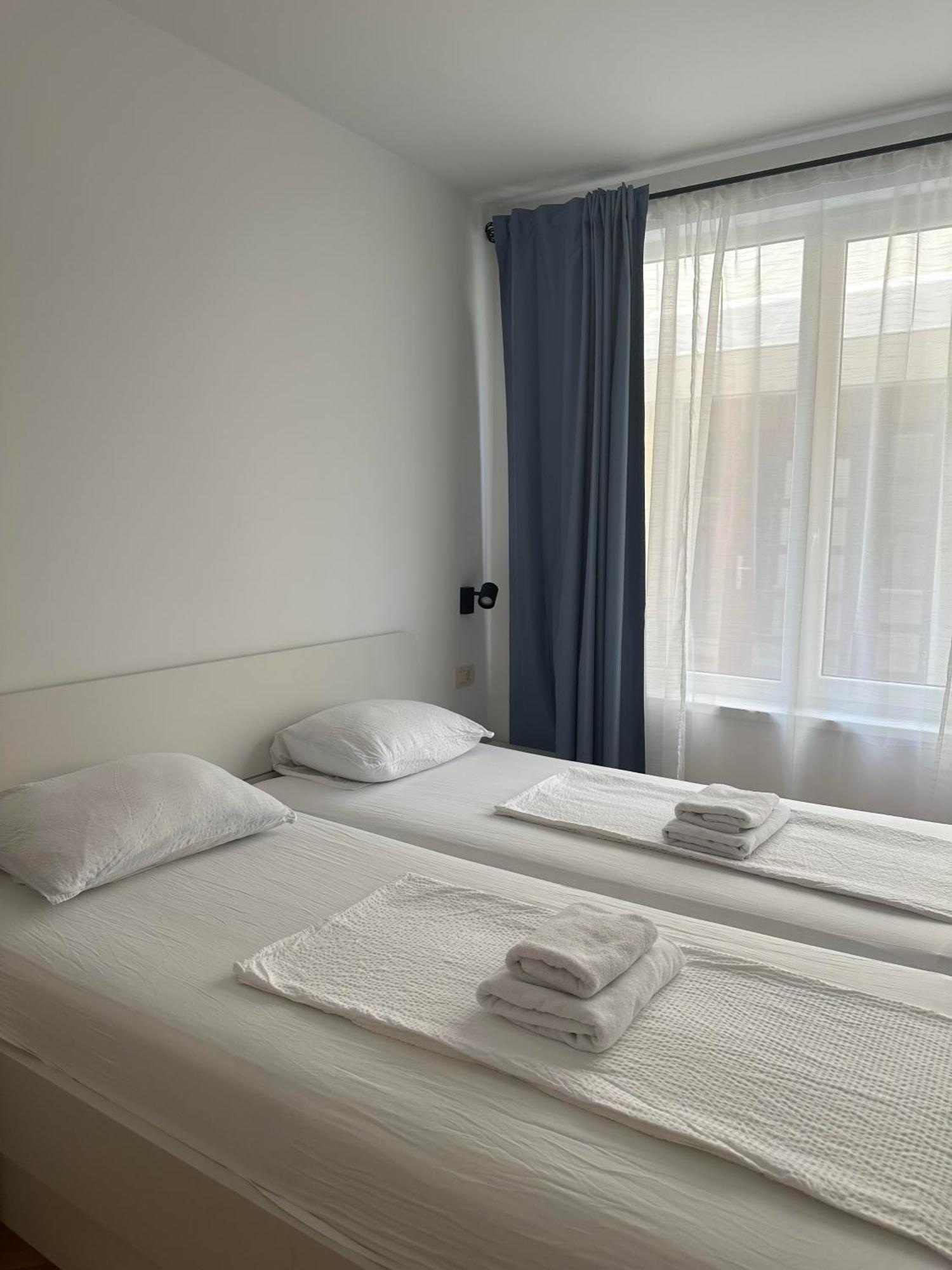 Apartments Tito & Robin Koper Ngoại thất bức ảnh