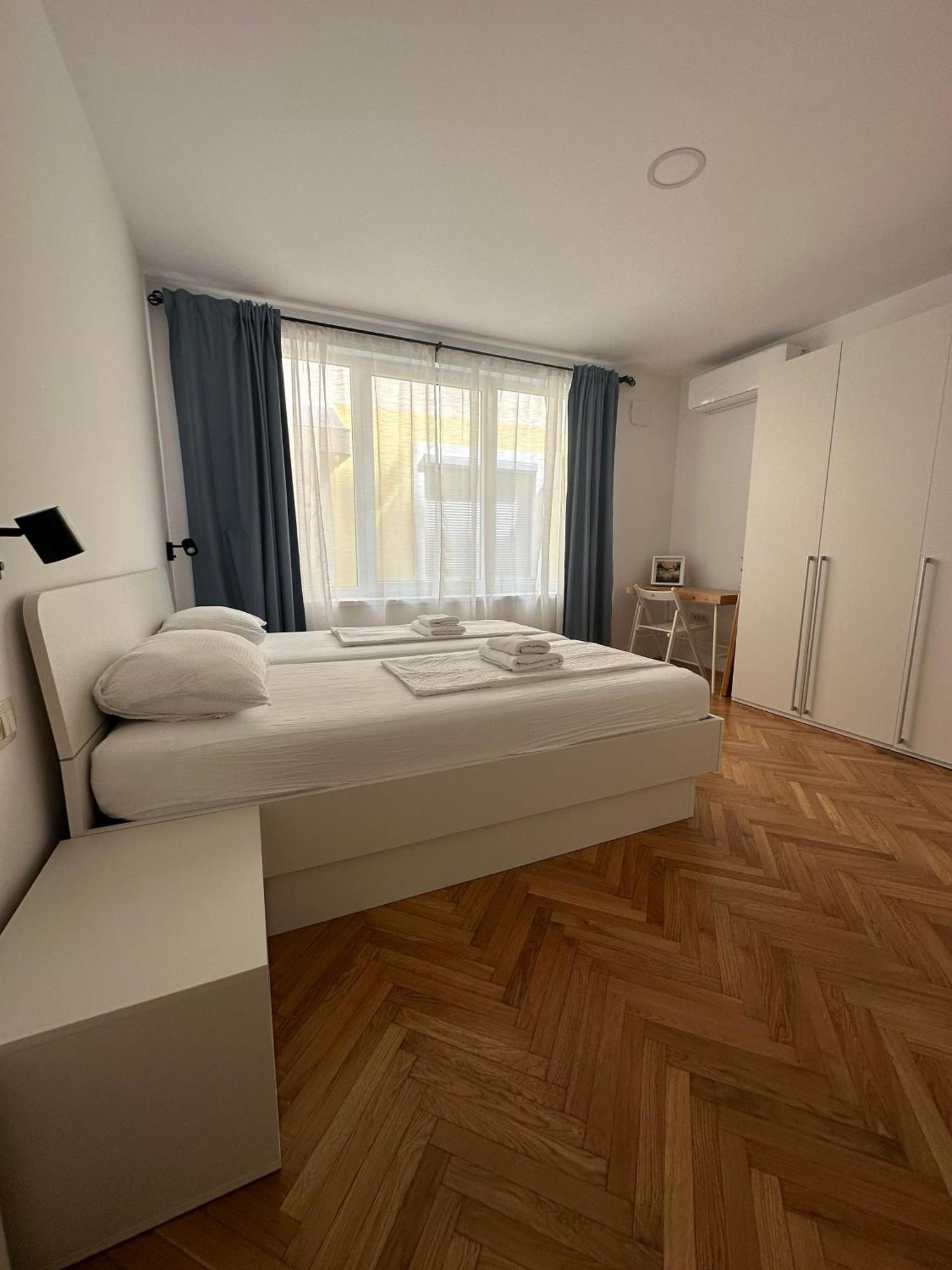 Apartments Tito & Robin Koper Ngoại thất bức ảnh
